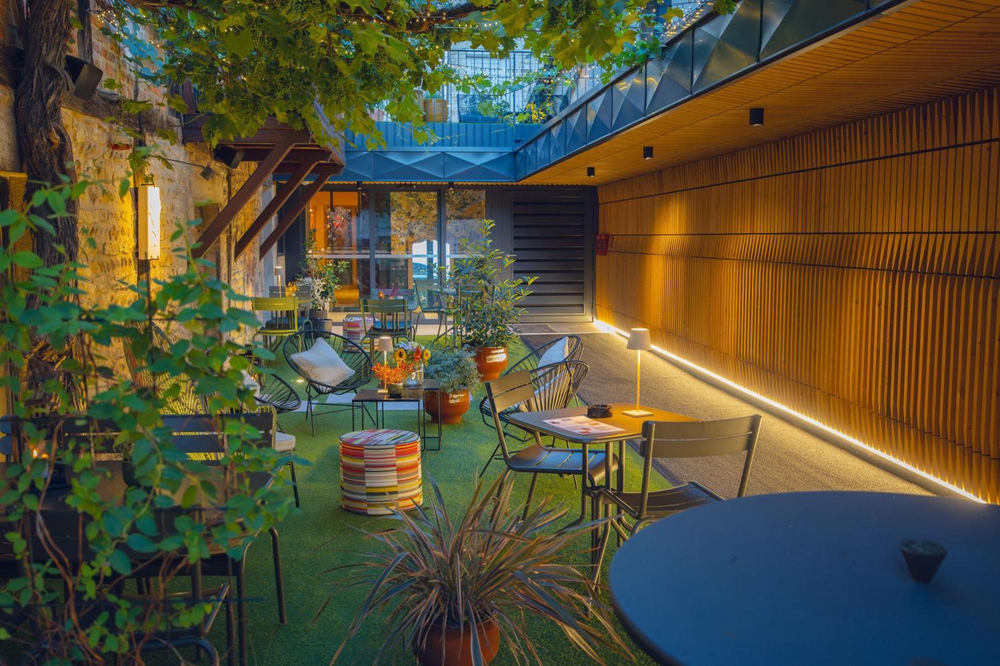 Hotel Le Griffon D'Or Bourg-en-Bresse Exterior photo